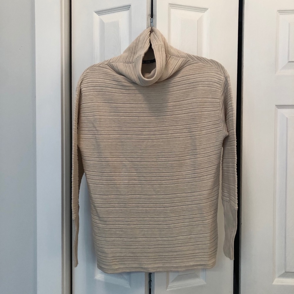 EUC Nic+Zoe sweater